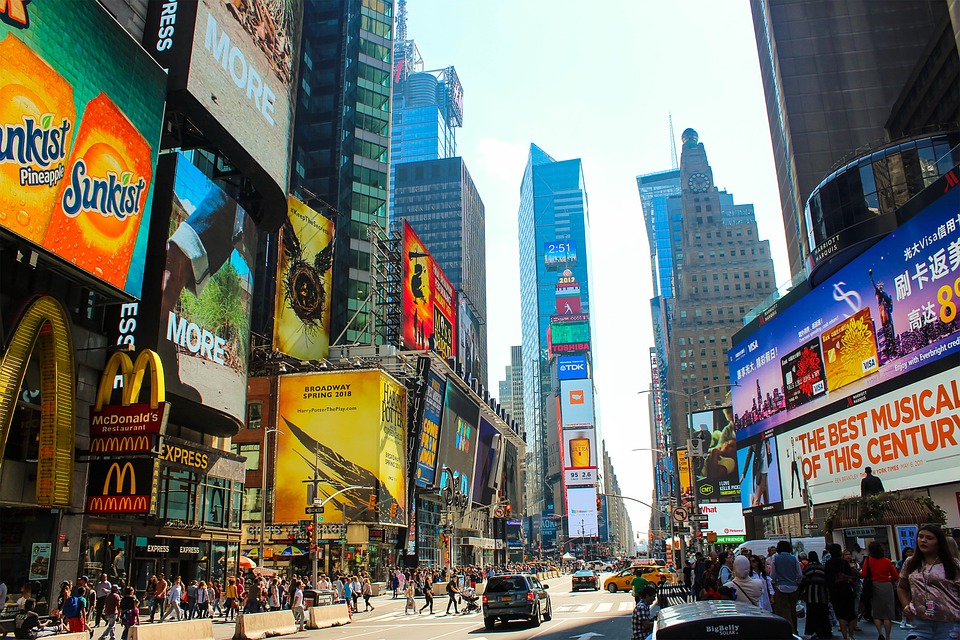times-square-5476715_960_720.jpg